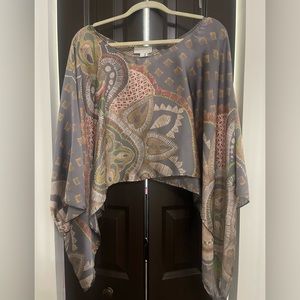 ALEXIS - silk blouse - WORN ONCE. Size: XS/S